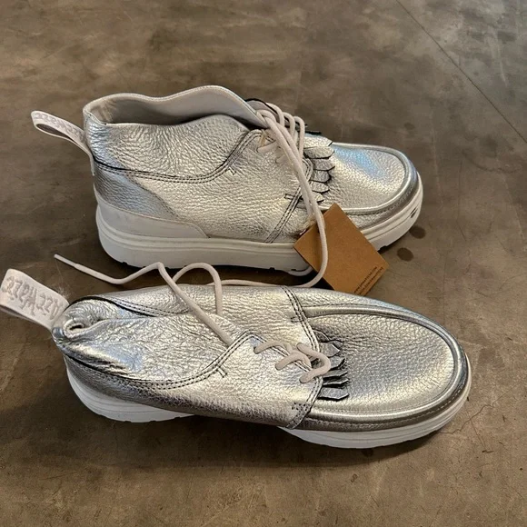 NWT Dr Martens Jemima Leather Kiltie Chukka Boots Silver - Picture 1 of 3